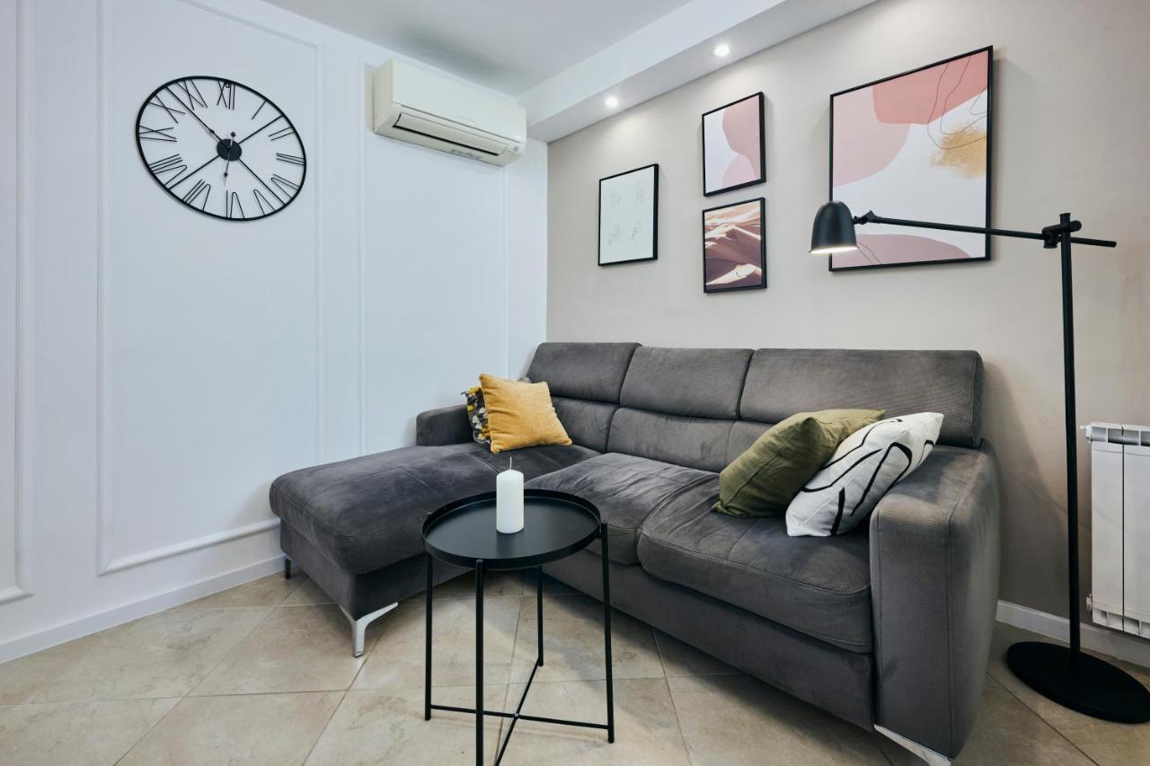 Apartmani Erik אומאג מראה חיצוני תמונה