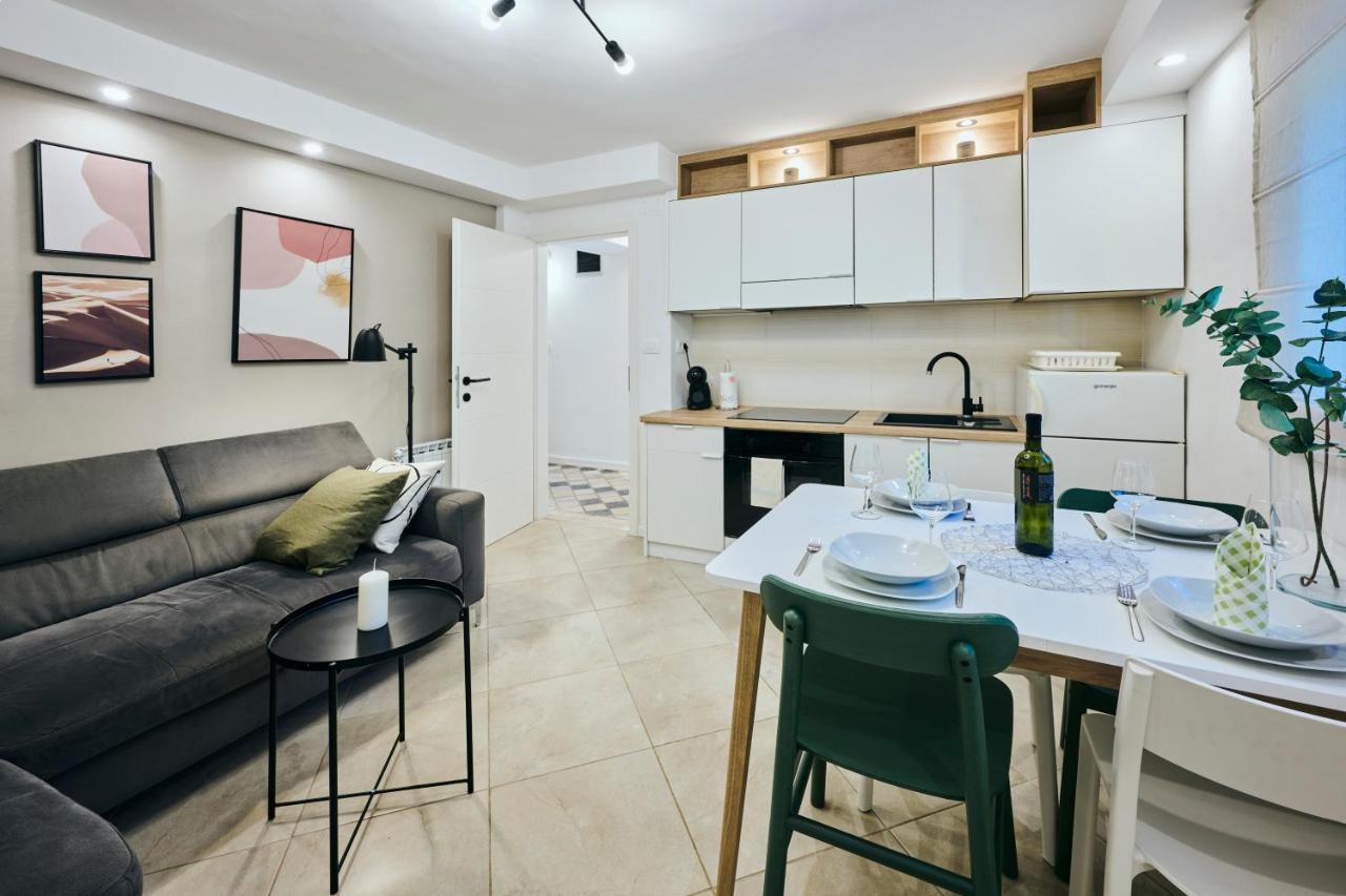 Apartmani Erik אומאג מראה חיצוני תמונה